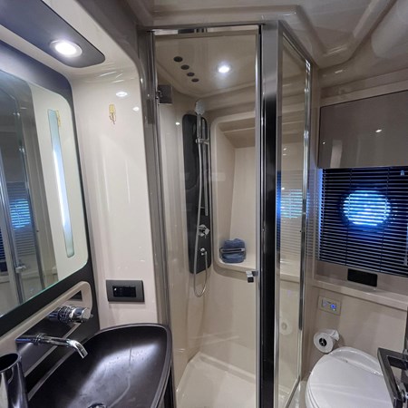 26_2015 50ft Azimut 50 Flybridge MER-SEA