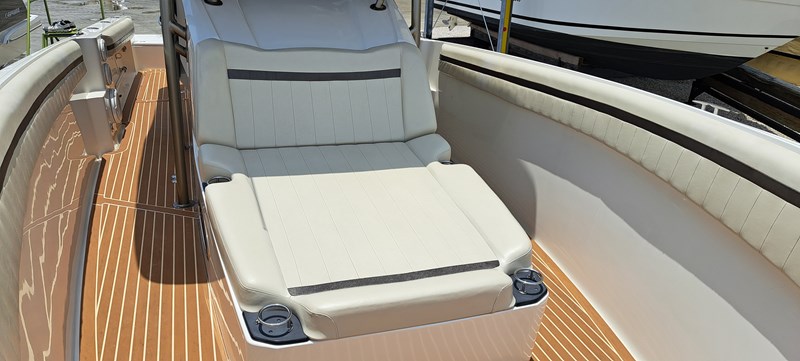 11_2012 34ft Nor-Tech 340 Sport