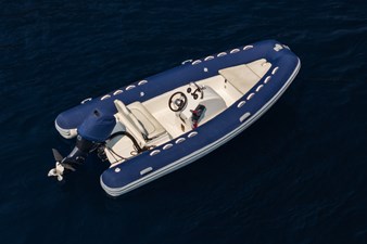 ROUND MIDNIGHT 6 ROUND MIDNIGHT 2011 SUNSEEKER  Motor Yacht Yacht MLS #412118 6