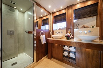 ROUND MIDNIGHT 15 ROUND MIDNIGHT 2011 SUNSEEKER  Motor Yacht Yacht MLS #412118 15