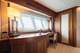 ROUND MIDNIGHT 17 ROUND MIDNIGHT 2011 SUNSEEKER  Motor Yacht Yacht MLS #412118 17