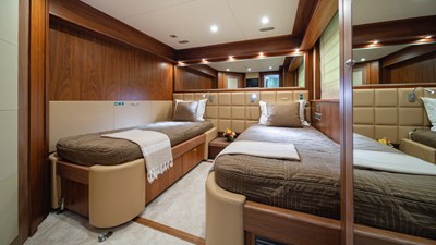 ROUND MIDNIGHT 20 ROUND MIDNIGHT 2011 SUNSEEKER  Motor Yacht Yacht MLS #412118 20