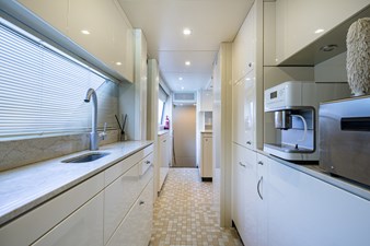 ROUND MIDNIGHT 35 ROUND MIDNIGHT 2011 SUNSEEKER  Motor Yacht Yacht MLS #412118 35