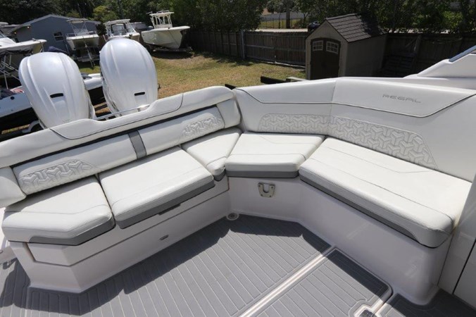 6_2022 36ft Regal LX36