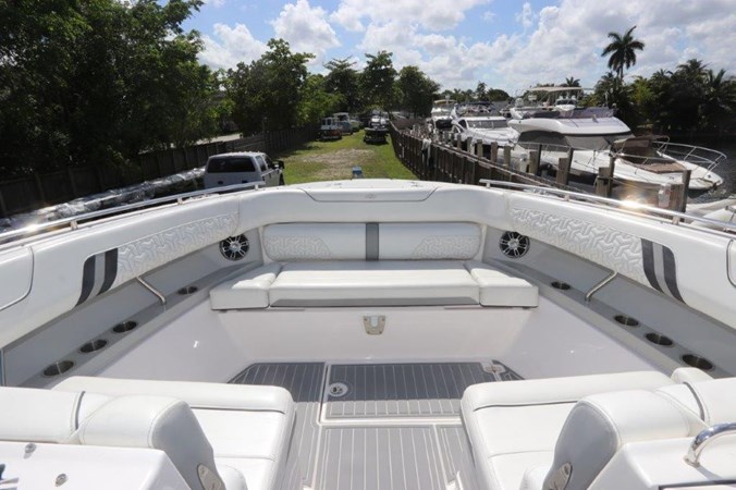 13_2022 36ft Regal LX36