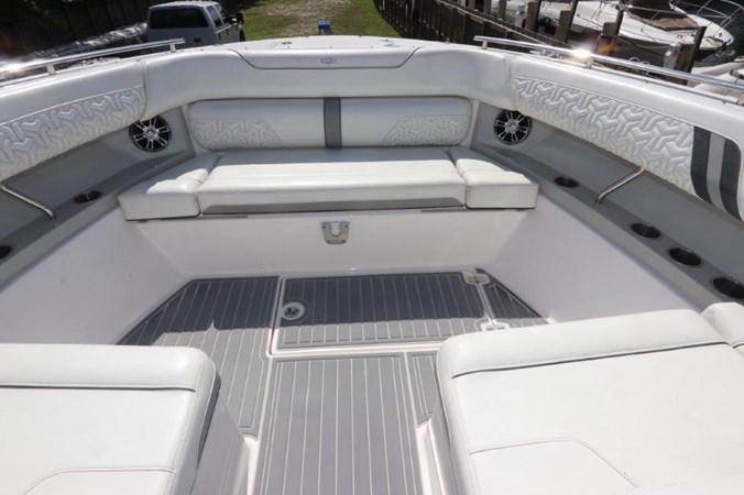 14_2022 36ft Regal LX36