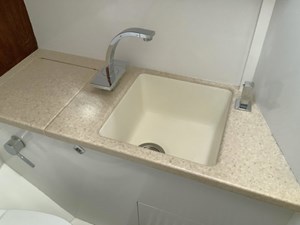 AUNTIE 15 Head sink 2