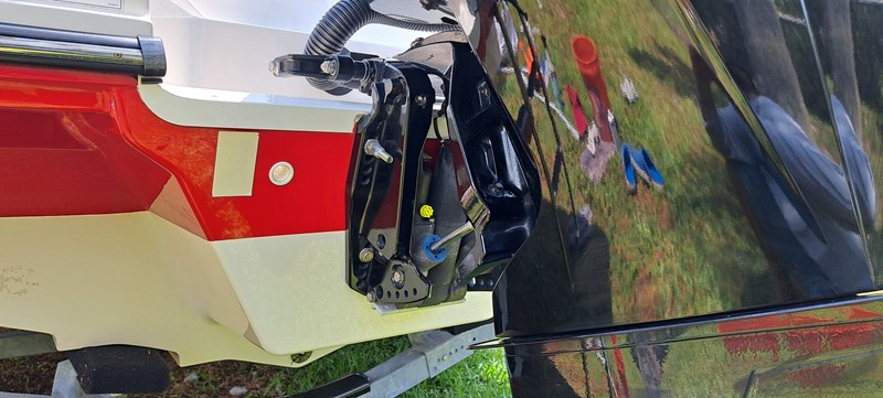 46_2019 23ft Sea Ray 230 SPX