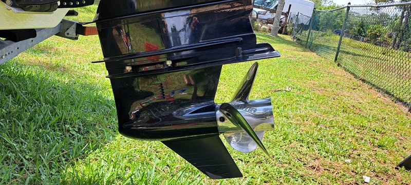 49_2019 23ft Sea Ray 230 SPX