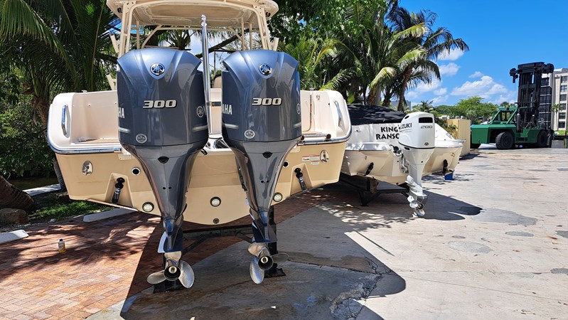 2_2018 28ft Grady-White 285 Freedom