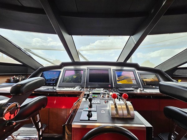 2008 124ft Palmer Johnson IZUMI(42)