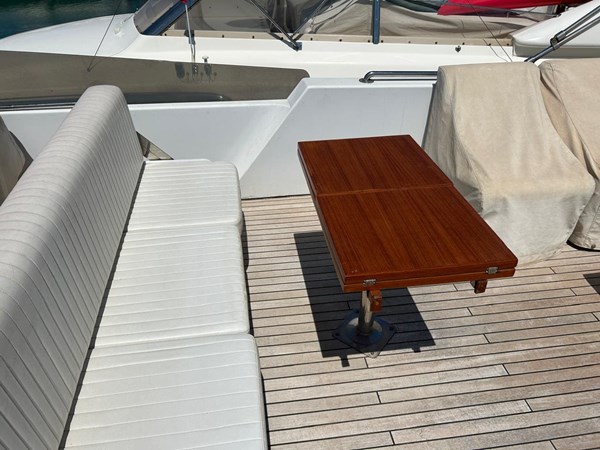 MILMAR sun deck
