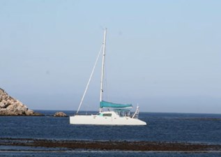 LICKETY SPLIT 57 At Anchor 1