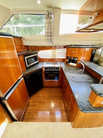 21_2000 50ft Carver 506 Motor Yacht BEBECITA