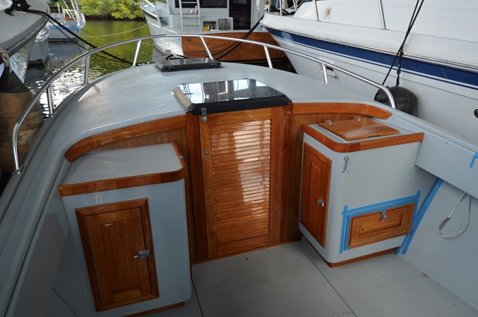 2020 STRIKE 26 CABIN DOOR