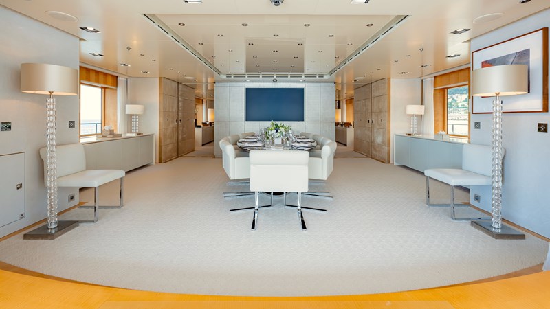 Loon 221' - Main Deck Salon Formal Dinning