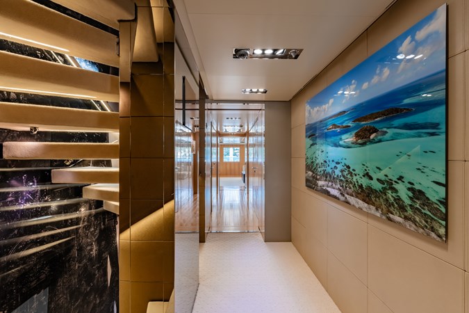 Loon 221' -  Skylounge Deck Hallway