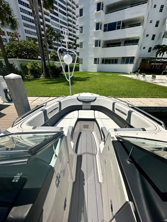 13_2022 26ft Chaparral 267 SSX