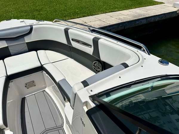 15_2022 26ft Chaparral 267 SSX