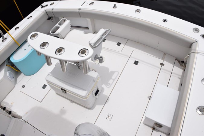 Cockpit with fighting chair