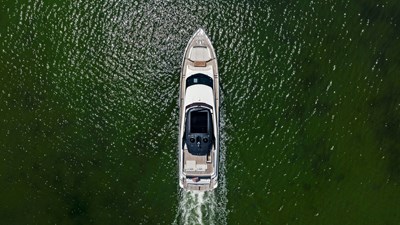 Ferretti 850 8 