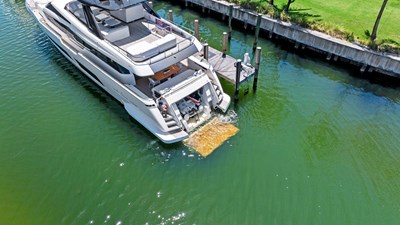 Ferretti 850 14 