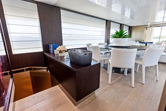 Ferretti 850 50 