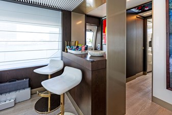 Ferretti 850 51 