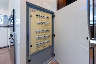 Ferretti 850 60 
