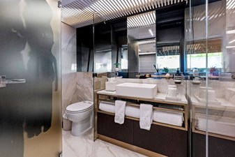 Ferretti 850 71 