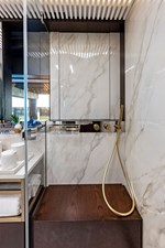 Ferretti 850 74 