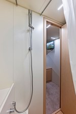 Ferretti 850 111 