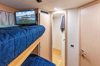 Ferretti 850 113 