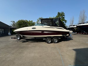 Sea Ray 260 Sundeck 31 IMG_1399