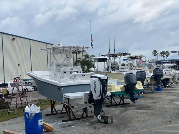 14_2021 25ft Dusky 252 T