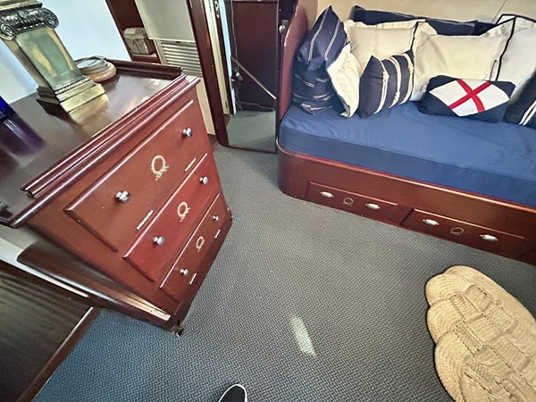 11_1930 47ft ACF Custom 47 Motor Yacht LIBERTE