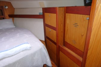 ALE ER RON 25 Master Cabin Stbd