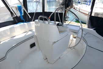 ALE ER RON 38 Cockpit Stbd