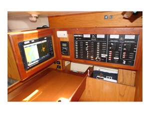 ALE ER RON 3 Nav Station