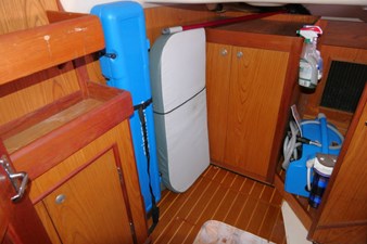 ALE ER RON 22 Galley Pantry Workshop