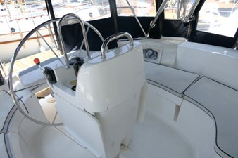 ALE ER RON 45 Cockpit Port