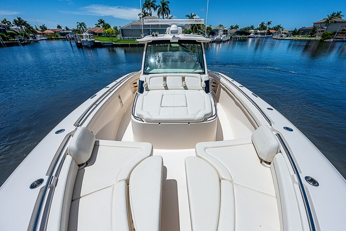 45_grady_white_bow_5