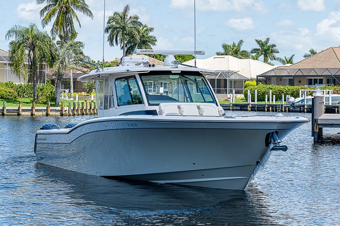 45_grady_white_profiles_2