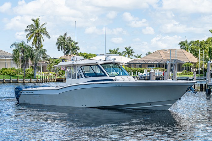 45_grady_white_profiles_4