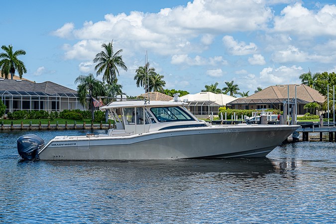 45_grady_white_profiles_6