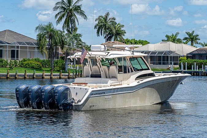 45_grady_white_profiles_10