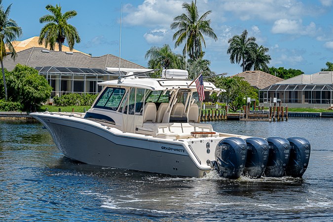 45_grady_white_profiles_14