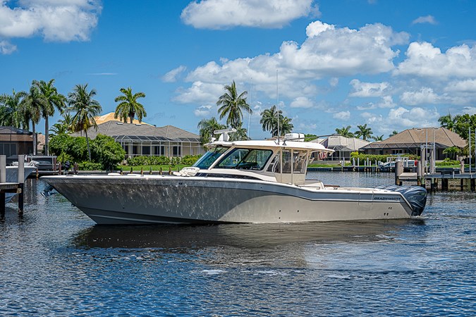 45_grady_white_profiles_18