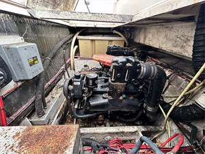 1998 Maxum 2800 SCR 27 