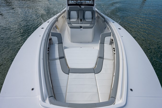 41_regulator_dog_house_ii_bow_3